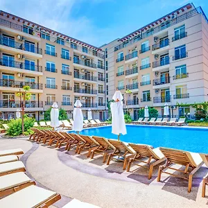 Dawn Park Complex Apartmanhotel Napospart
