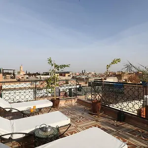 *** Riad Maissoun Marrocos