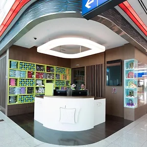 カプセルホテル Sleep 'n Fly Sleep Lounge, A-gates Terminal 3 - Transit Only ドバイ